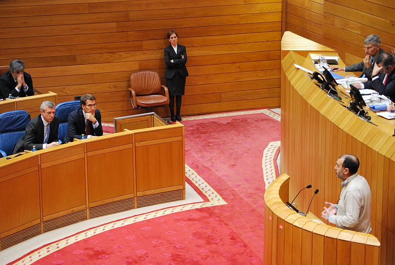 16-01-26 Parlamento ILP tarifa electrica 014.JPG